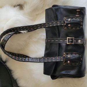 Matt & Nat barrel bag